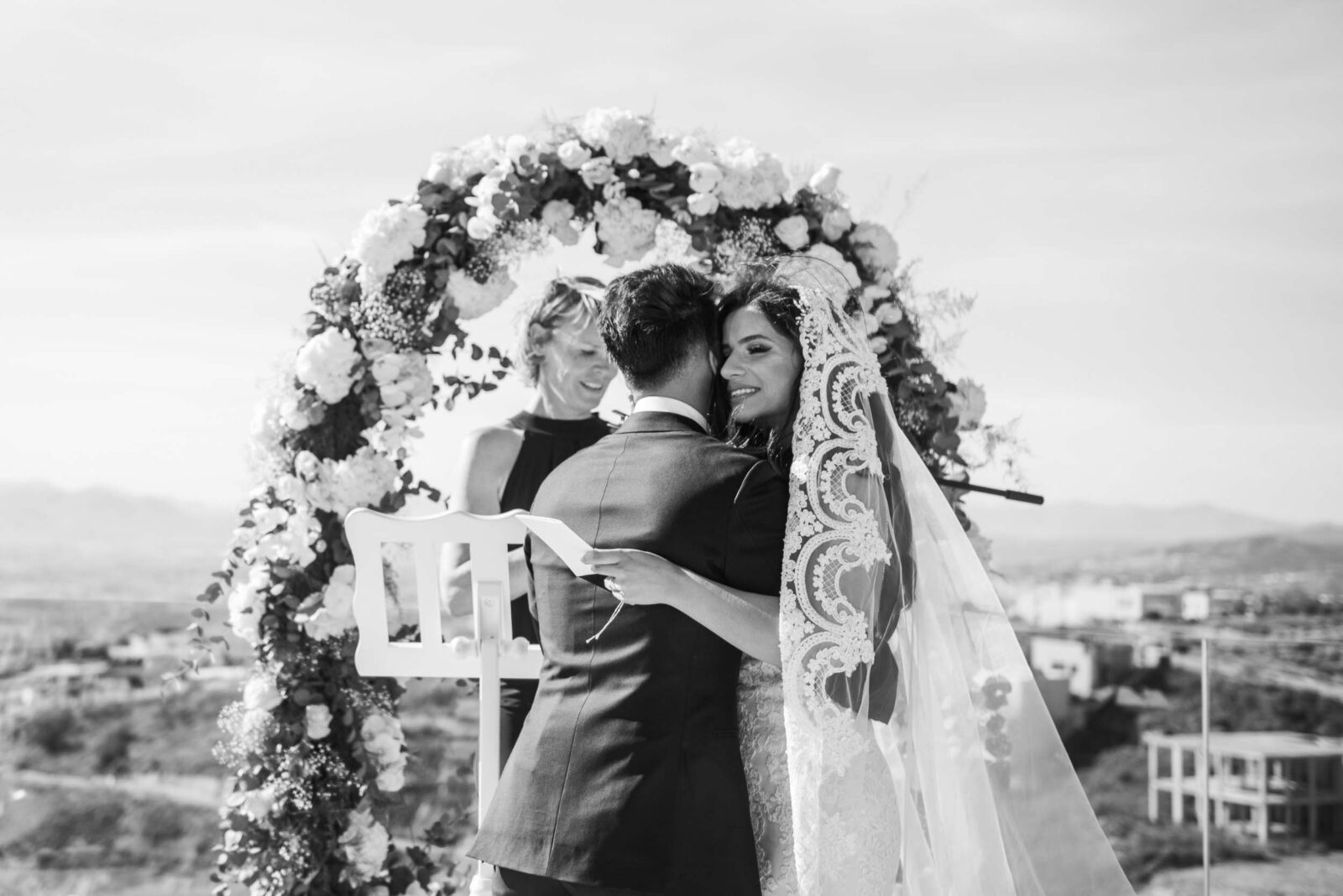 Descubre ideas para bodas originales en Granada un evento único y original. Consejos, localizaciones y claves para destacar con la fotografía.