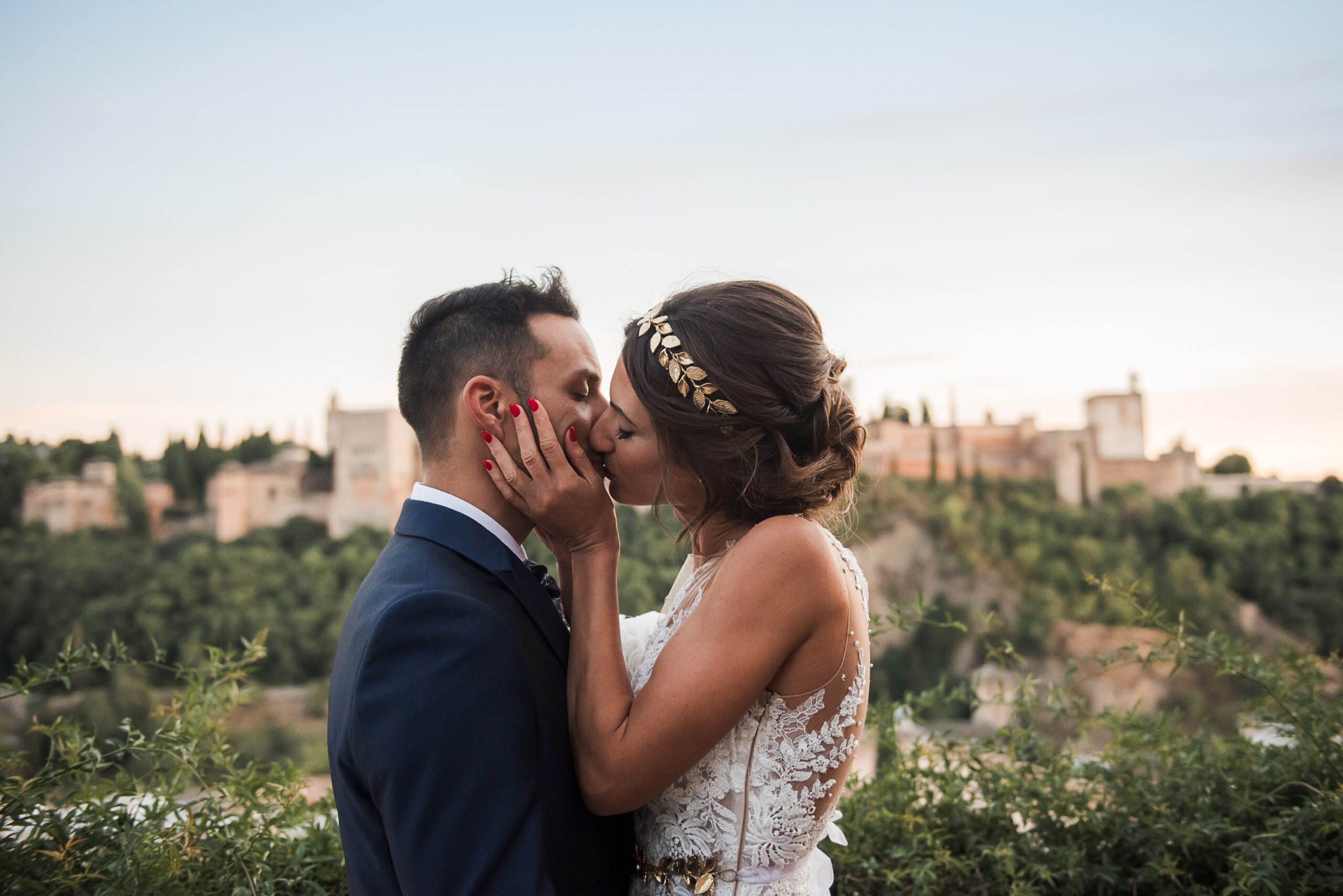 wedding photographer in Granada